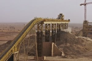 Iamgold a commencé l’exploitation commerciale de la mine d’or d’Essakane (photo) en 2010. © Iamgold