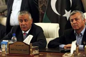 Le Premier ministre libyen, Ali Zeidan (g) © Reuters