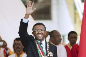 Le nouveau président malgache Hery Rajaonarimampianina lors de son discours d’investiture. © AFP