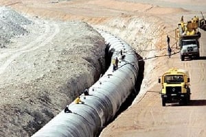 Un gazoduc de 180 kilomètres devrait relier les gisements de Timimoun à Hassi R’mel. © AFP