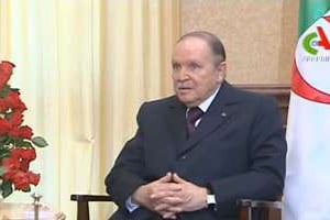 Abdelaziz Bouteflika, le 24 février dans le journal télévisé de Canal Algérie. © Capture d’écran/Youtube-Canal Algérie