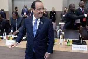 François Hollande à Bangui le 10 décembre 2013. © AFP