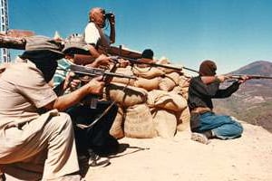 En 1994 les paysans avaient mis sur pied un groupe de « légitime défense ». © Ouahab/Sipa press