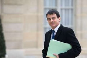 Manuels Valls passe du ministère de l’Intérieur à Matignon. © AFP