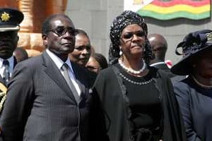 Robert Mugabe et son épouse, Grace. © AFP