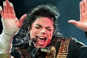 Michael Jackson en concert à Singapour le 1er septembre 1993. © AFP