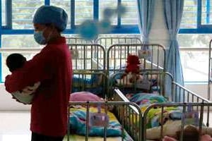La « boîte à bébés » de Guangzhou a acceuillé 262 enfants depuis le 28 janvier. © Nan sha / Imaginechina / AFP