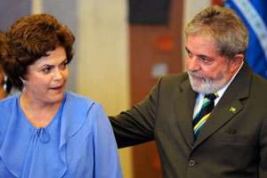 Dilma Rousseff et son prédécesseur Luiz Inacio Lula da Silva en 2010. © EVARISTO SA / AFP