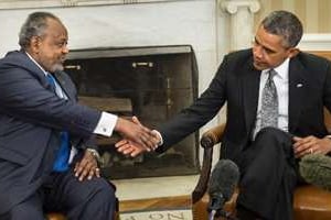 Omar Guelleh et Barack Obama, à Washington DC, le 5 mai 2014. © AFP