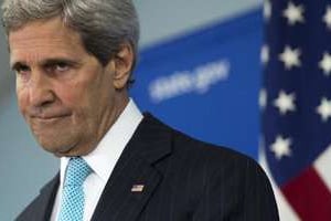 John Kerry le 2 mai 2014 à l’ambassade américaine à Juba. © AFP