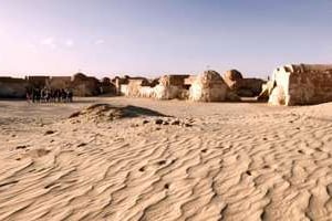 Le village de Mos Espa, dans Star Wars, à Ong Jemel, en Tunisie, avril 2013. © Noor/AFP