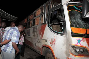Trois personnes ont trouvé la mort à Mombasa, dans l’attaque d’un bus, la semaine dernière. © Reuters
