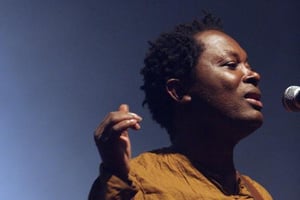 RDC: le chanteur Lokua Kanza fête ses vingt ans de carrière © AFP