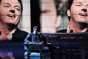 Matteo Renzi dans Porta a porta, un célèbre show télévisé, le 25 mai à Rome. © Mimmo Chianura/AGF/SIPA