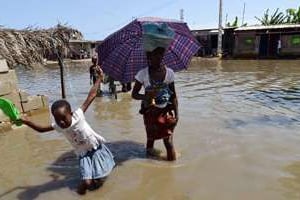 Quartier inondé d’Adjouffou à Abidjan le 9 juillet 2014. © AFP