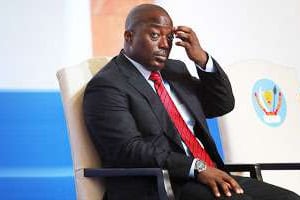Joseph Kabila délègue de moins en mons et réfléchit de plus en plus. © Noor Khamis / Reuters