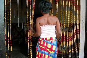 Une prostituée à Lagos. © AFP