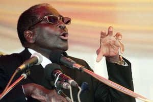 Zimbabwé: Mugabe, en visite à Pékin, convoite les investissements chinois © AFP