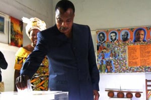 Le président congolais Denis Sassou Nguesso le 15 juillet 2010 à Brazzaville © Guy-Gervais Kitina / AFP