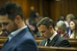 Oscar Pistorius à l’audience le 17 octobre 20147 au tribunal à Pretoria. © AFP