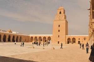 La mosquée de Kairouan, en Tunisie, est la première de l’Occident musulman. © citizen59/Flickr