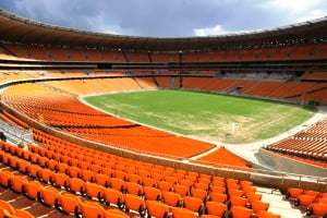 Le stade Soccer City de Soweto, avec 94 000 places est le plus grand d’Afrique. © Stephane de Sakutin/AFP