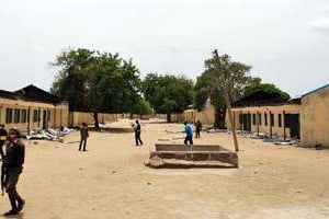 L’école de Chibok le 21 avril 2014 où ont été enlevées 200 jeunes filles par Boko Haram. © AFP