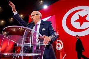 Béji Caïd Essebsi lors du premier meeting pour les législatives. © Nicolas Fauqué/www.imagesdetunisie.com