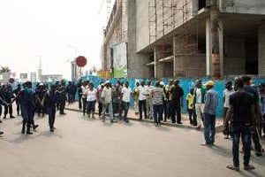 Des policiers congolais dans une rue de Kinshasa, le 13 septembre 2014, en RDC. © AFP