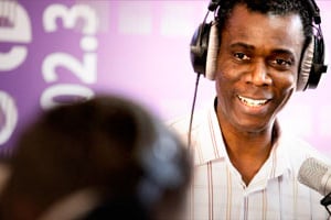 Jean-Louis Kahoury, alias Big John, animateur sur la sénégalaise Vibe Radio. © Groupe Lagardère