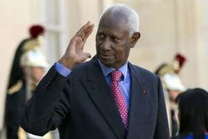 Abdou Diouf à la sortie de l’Elysée, le 10 septembre 2014. © Kenzo Tribouillard/AFP