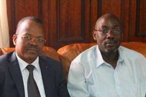 Alain Lobognon, ministre des Sports, et Augustin Sidy Diallo, président de la FIF. © DR