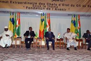 Les présidents des pays du G5 du Sahel, réunis le 19 décembre 2014 à Nouakchott. © AFP