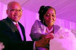 Jacob Zuma lors de son sixième mariage en avril 2012 © AFP