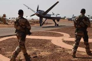 Un drone américain Reaper sur une base militaire de Niamey, au Niger, le 2 janvier 2015. © AFP