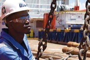 Selon les chiffres présentés en janvier par Tullow Oil, le groupe britannique a extrait 65 000 barils par jour de ses puits en Afrique centrale et de l’Ouest. © Tullow