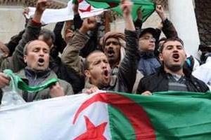 Une manifestation contre le président Bouteflika à Alger, le 15 mars 2014. © AFP