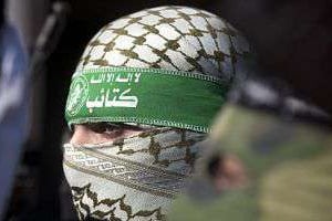 Un militant de la branche armée du Hamas, lors d’un rassemblement à Gaza, le 5 février 2015. © AFP