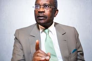 Casimir Oyé Mba est l’ancien Premier ministre d’Omar Bongo Ondimba, et opposant. © Vincent Fournier pour J.A.