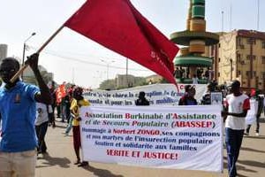 Manifestation en décembre 2014 pour rendre hommage au journaliste assassiné Norbert Zongo. © AFP/Ouoba Ahmed