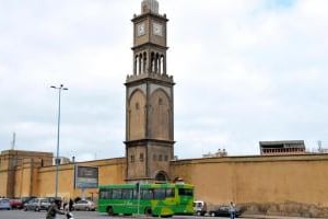 Entourée de remparts du XVIe siècle, l’ancienne médina de Casablanca abrite, sur une cinquantaine d’hectares, des espaces d’habitat, des petits commerces et des ateliers, ainsi que des édifices publiques et des lieux de culte. © AFP