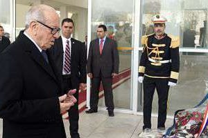 Le président Beji Caid Essebsi dimanche devant le musée du Bardo. © Fethi Belaid/AFP