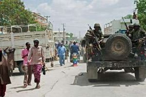 Forces de sécurité kenyanes à Garissa. © Will Boase/AFP