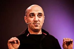 Hassan El Fad, 52 ans, est un sociologue de l’humour. © Hassan Ouazzani pour J.A.