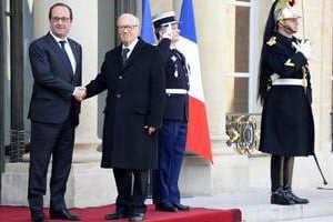 Béji Caïd Essebsi et François Hollande à l’Élysée, le 7 avril 2015. © AFP/Bertrand Guay