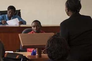 Ouverture du procès sur le viol de Liz, le 24 juin 2014 à Nairobi. © Nichole Sobecki/AFP