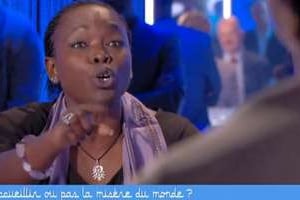 Fatou Diome le 24 avril sur le plateau de France 2. © Capture d’écran / Youtube.
