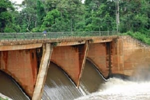 Vue du barrage de la Faye, bâti sur le fleuve Sassandra, en Côte d’Ivoire. DR