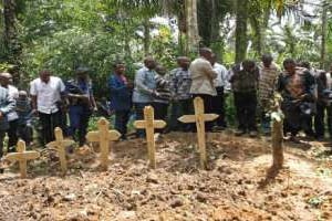 Cinq personnes ont été tuées à la machette en avril 2015 à Béni. © AFP