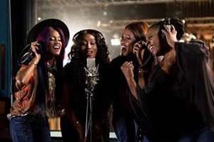 Les neuf chanteuses sont originaires de sept pays africains. © ONE/DR
